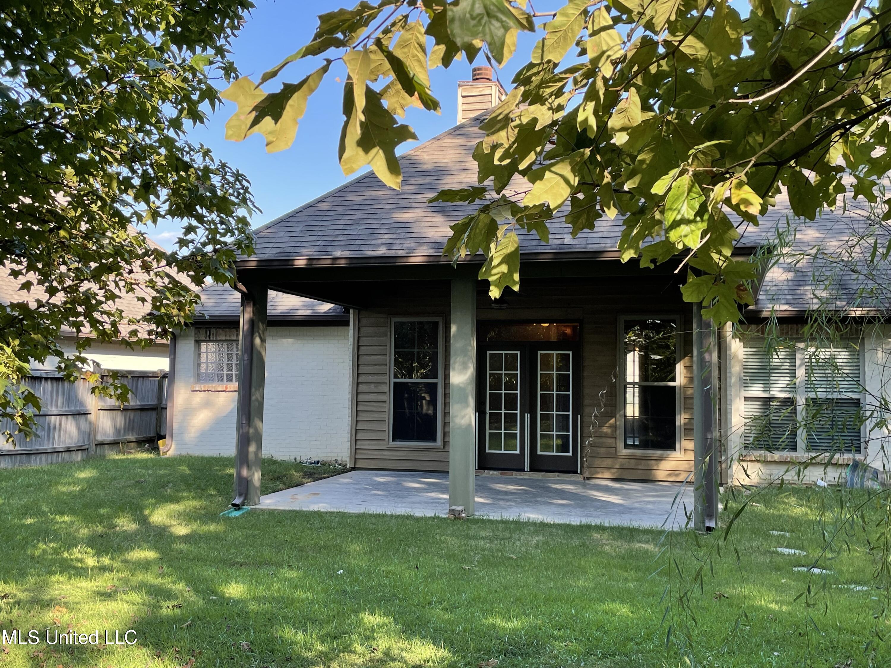 143 Huntington View Brandon, MS 39047 - Photo 51 of 56 lBack2