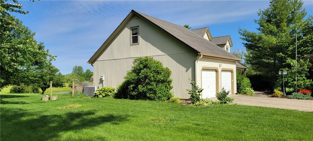 1010 North Prairie Lane Raymore, MO 64083 - Photo 19 of 56