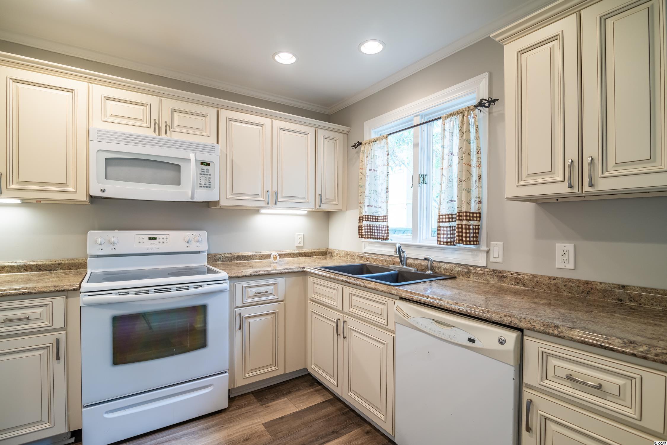 91 Wedgefield Village Road, Unit 21 Georgetown, SC 29440 - Photo 10 of 24 Gallery Image 10