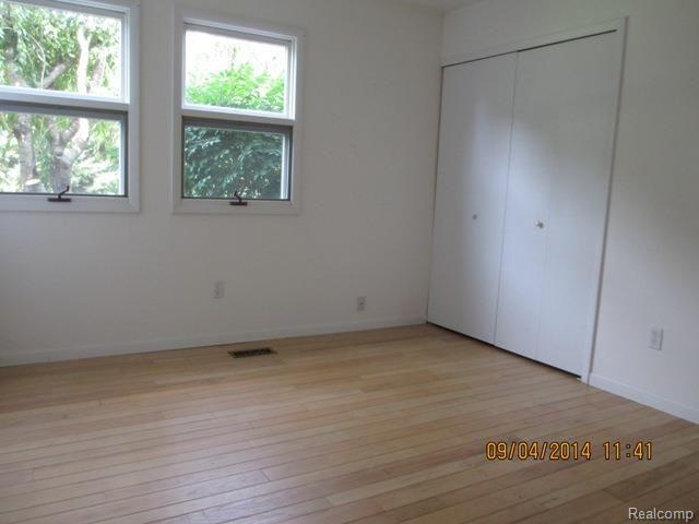 1571 Crooks Road Rochester, MI 48309 - Photo 6 of 18 Bedroom4_Office.jpg