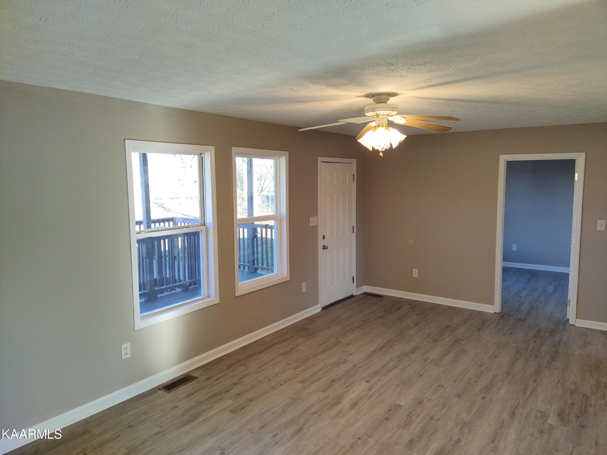 531 Pea Ridge Road Sunbright, TN 37872 - Photo 8 of 17 Gallery Image 8