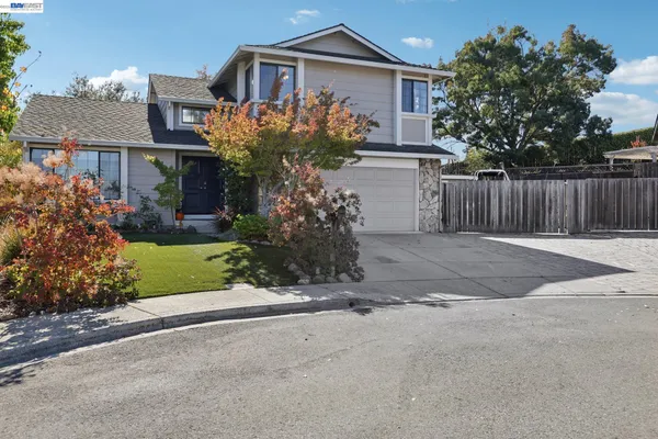 $1,250,000 | 300 Lodgepole Court, Martinez, CA 94553