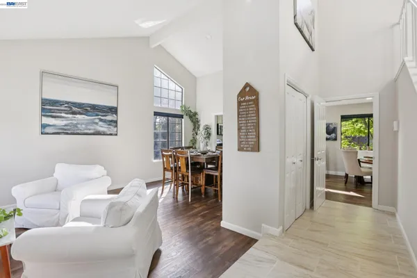 $1,250,000 | 300 Lodgepole Court, Martinez, CA 94553