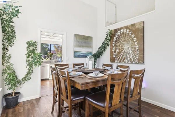 $1,250,000 | 300 Lodgepole Court, Martinez, CA 94553