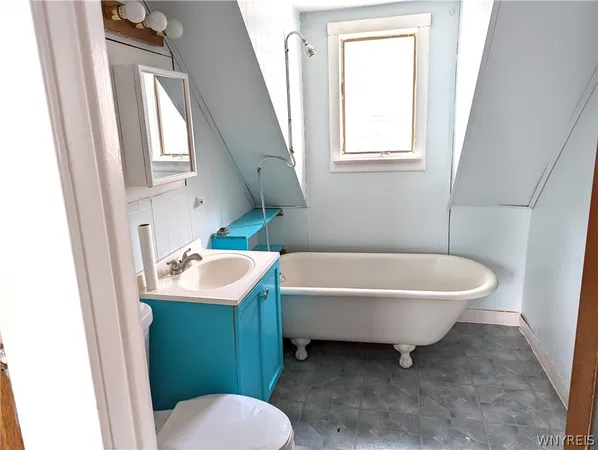 $175,000 | 96 Fredro Street, Buffalo, NY 14206