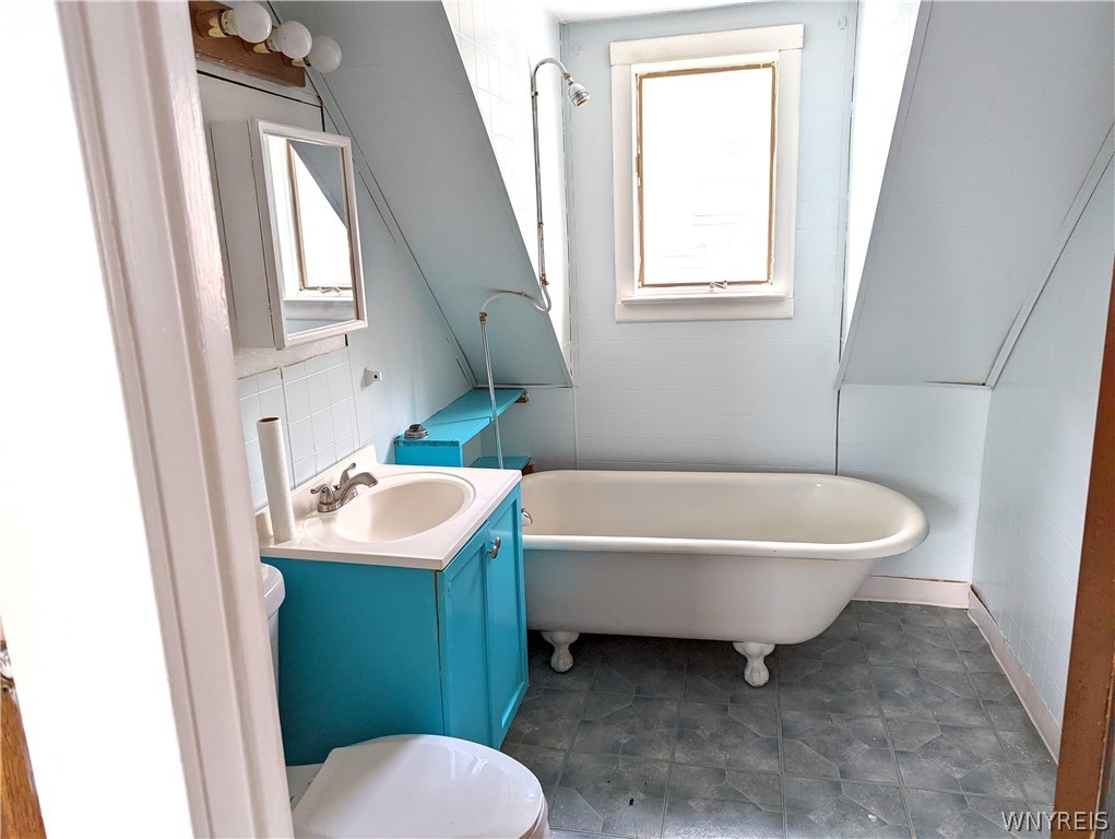 96 Fredro Street Buffalo, NY 14206 - Photo 13 of 20 Upper