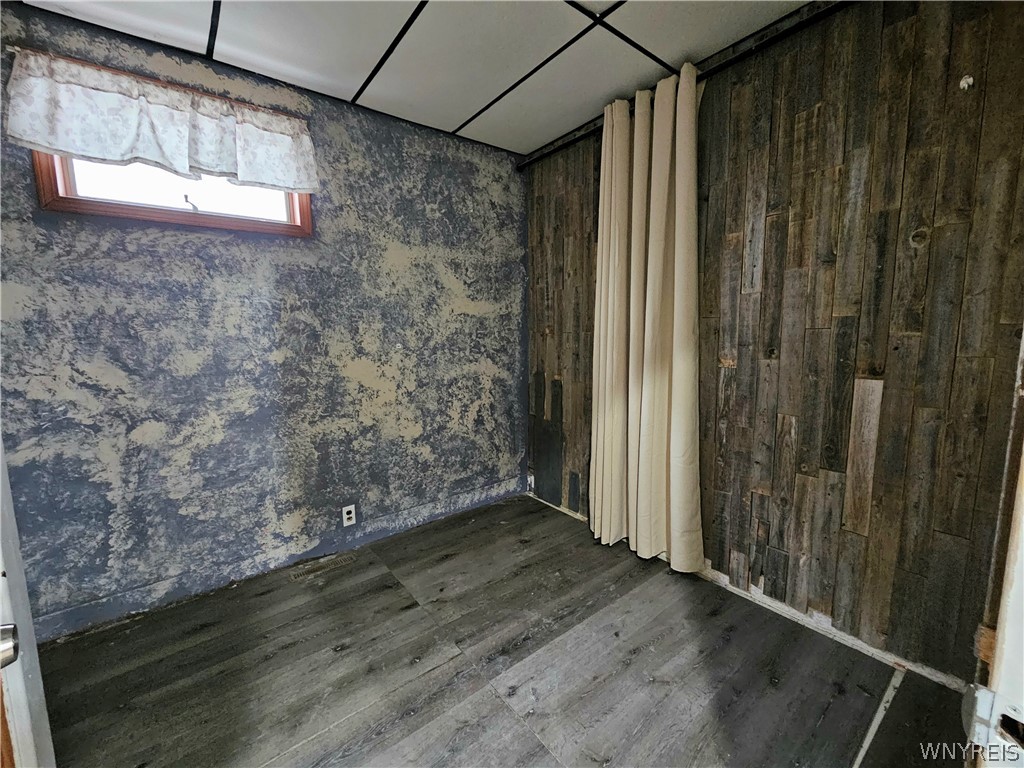 96 Fredro Street Buffalo, NY 14206 - Photo 8 of 20 Lower