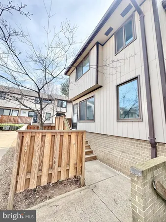 $3,400 | 1685 Westwind Way, Unit 181, McLean, VA 22102