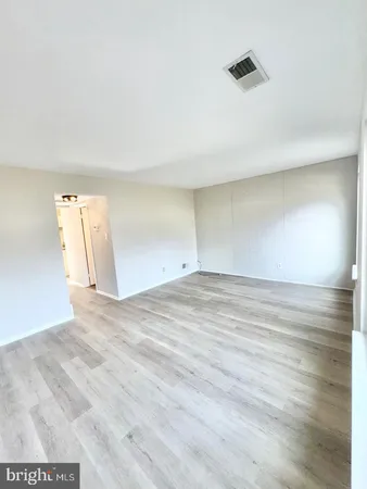 $3,400 | 1685 Westwind Way, Unit 181, McLean, VA 22102