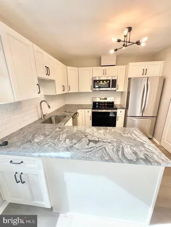 $3,400 | 1685 Westwind Way, Unit 181, McLean, VA 22102