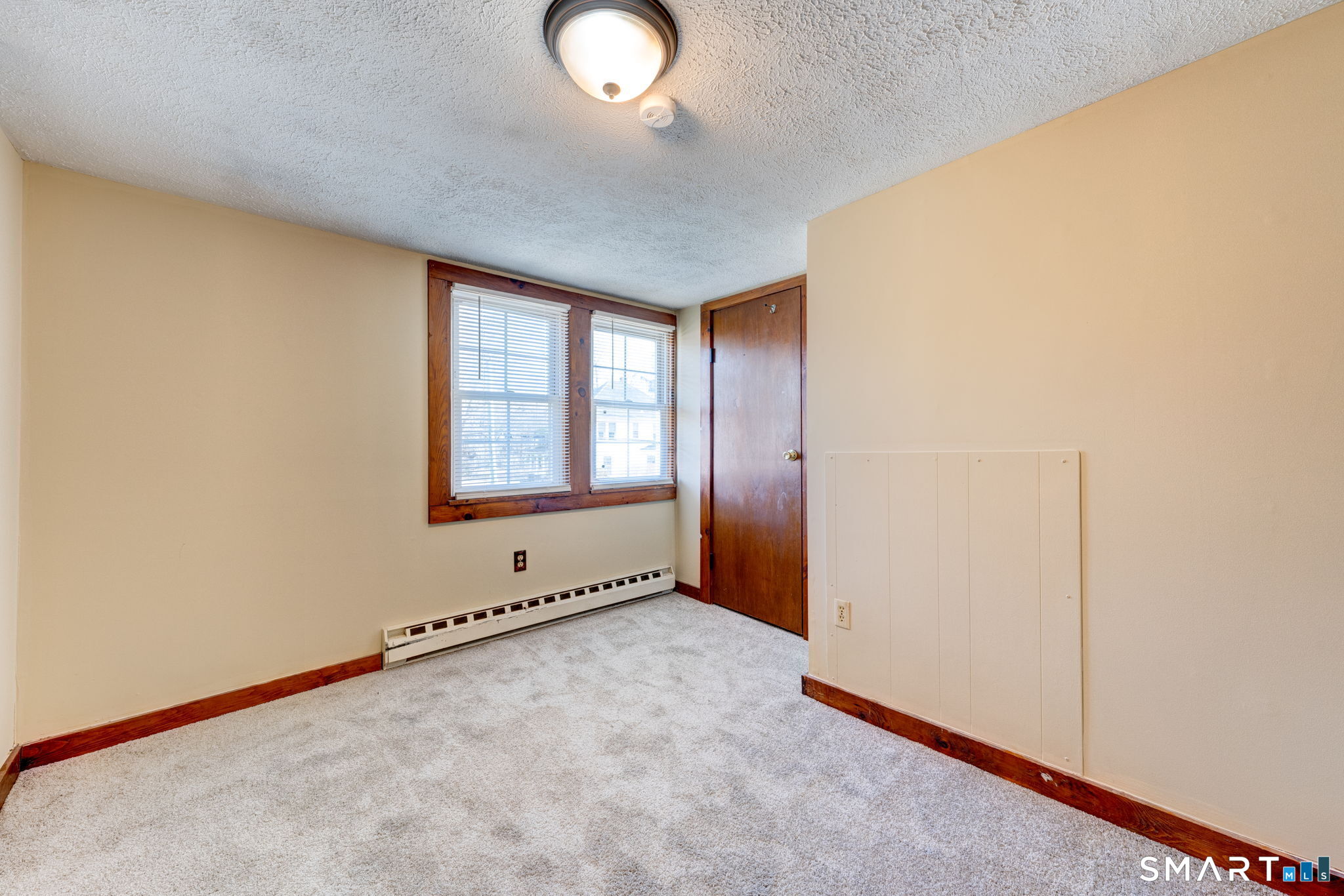 8 Maple Avenue Plymouth, CT 06782 - Photo 13 of 20 an empty room with windows