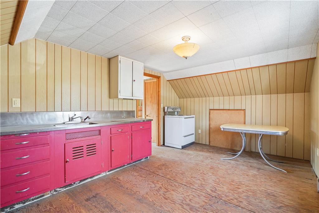 720 West Main Street Rural Valley, PA 16249 - Photo 2 of 16