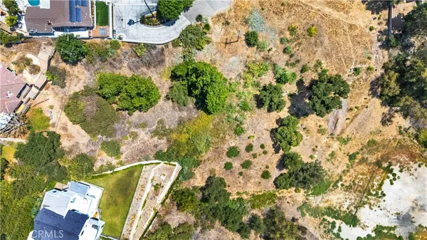 view of a house with a yard