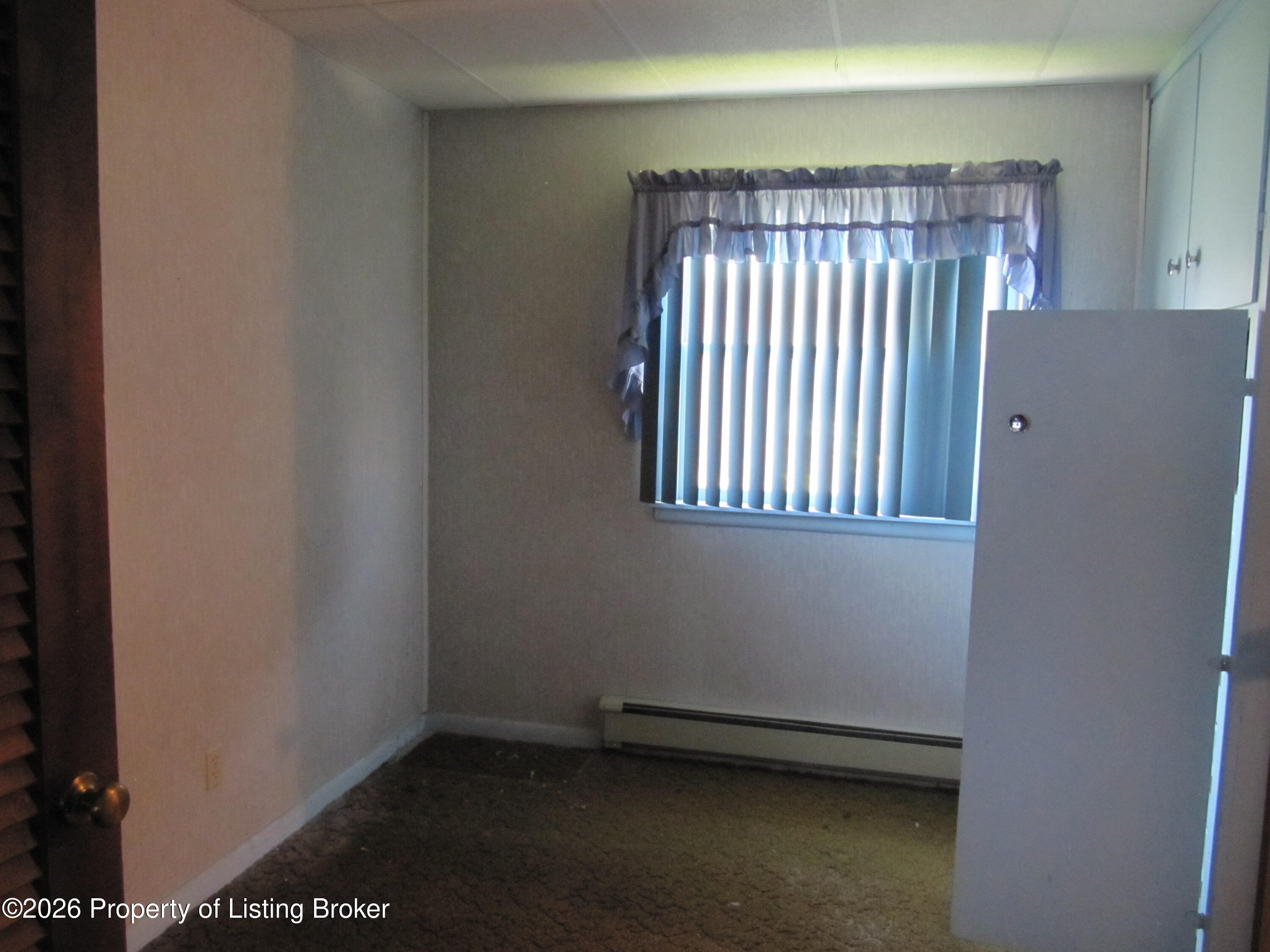 310 South Central Avenue Beach, ND 58621 - Photo 7 of 28 Gallery Image 7