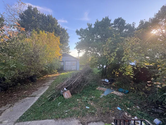 $59,900 | 2415 Prospect Street, Racine, WI 53404