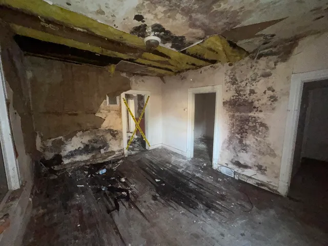 $59,900 | 2415 Prospect Street, Racine, WI 53404