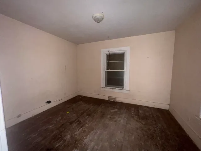 $59,900 | 2415 Prospect Street, Racine, WI 53404