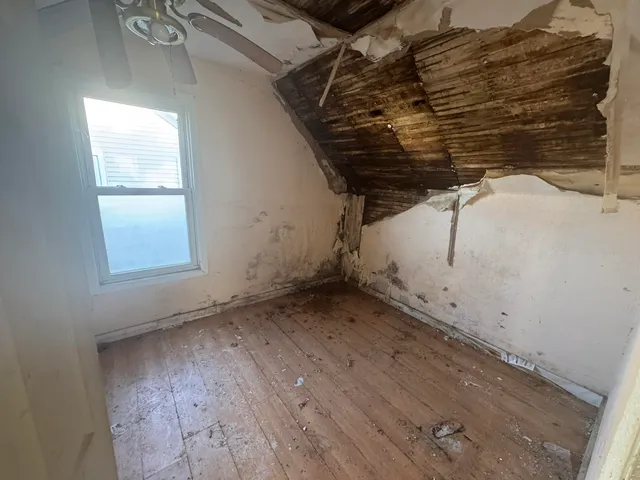 $59,900 | 2415 Prospect Street, Racine, WI 53404