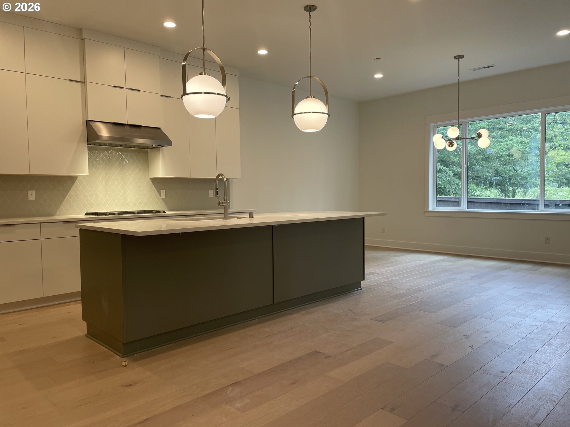 4826 North Adams Street, Unit 110 Camas, WA 98607 - Photo 5 of 12
