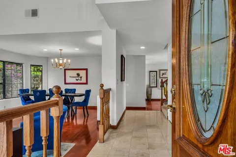 $1,550,000 | 13250 Fulton Court, Sherman Oaks, CA 91401