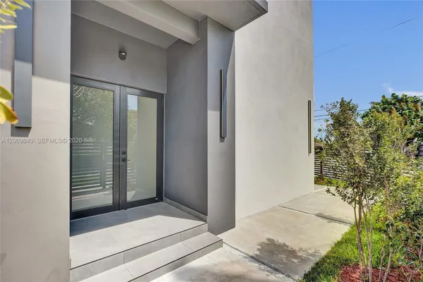 $6,700 | 2411 Southwest 16th Terrace, Unit A, Miami, FL 33145