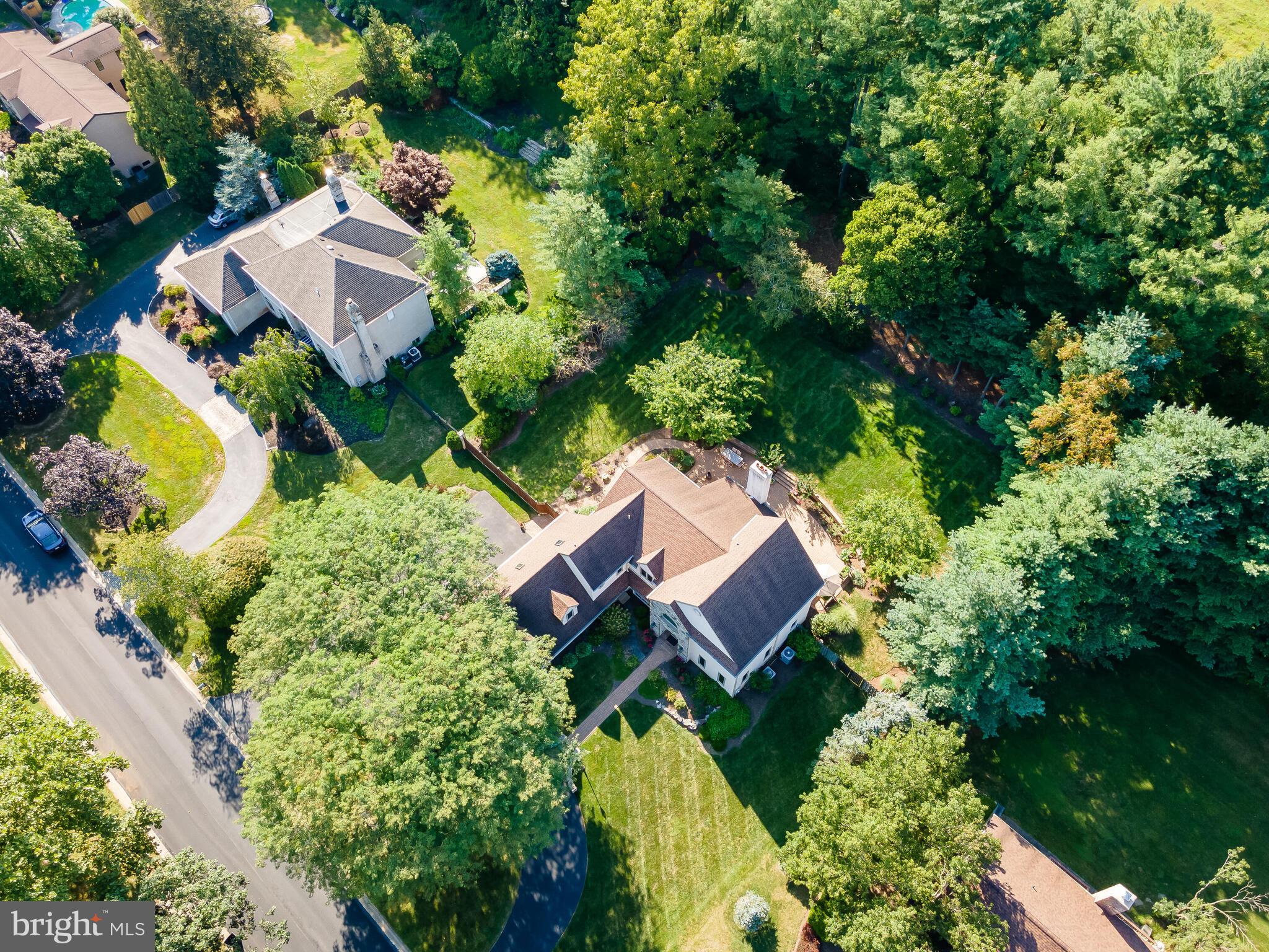 673 Thomas Jefferson Road Wayne, PA 19087 - Photo 58 of 64 an aerial view of a house with a yard