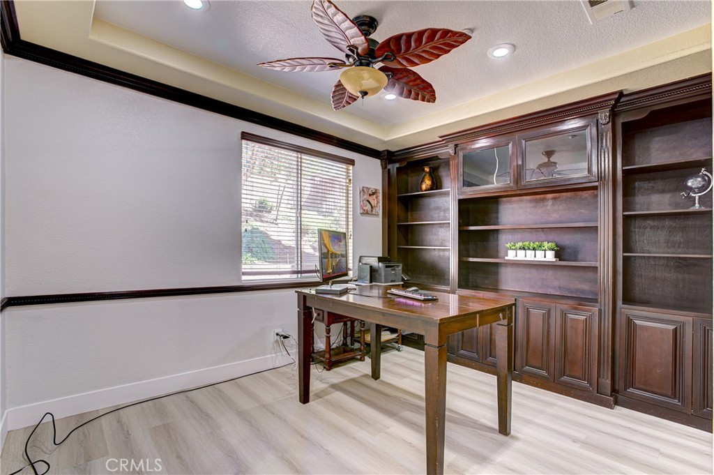 8034 Palm View Lane Riverside, CA 92508 - Photo 14 of 37