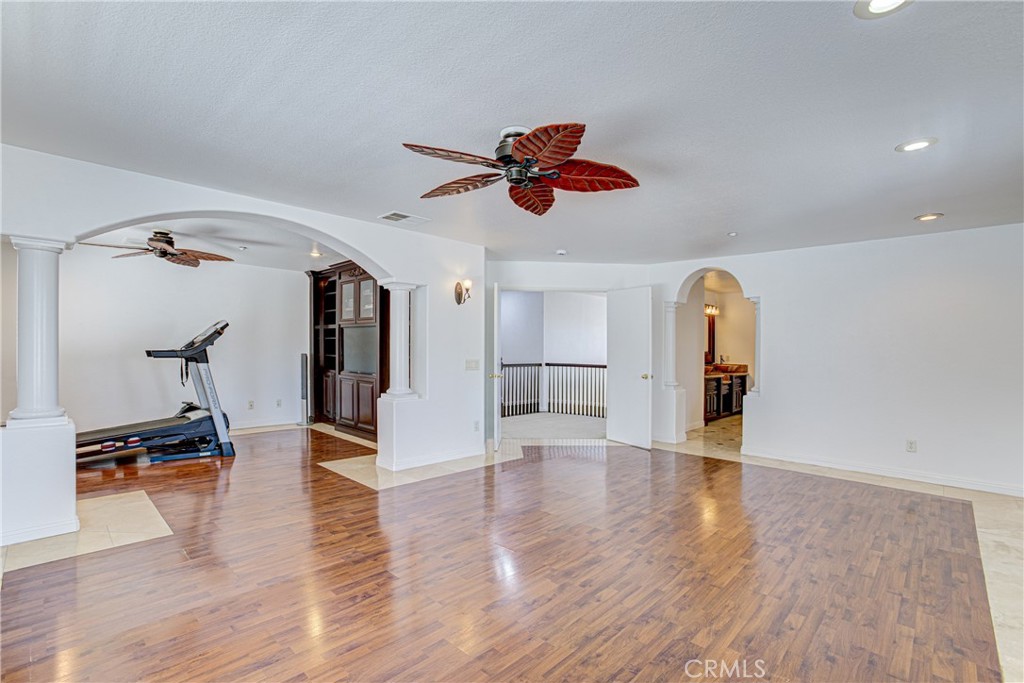 8034 Palm View Lane Riverside, CA 92508 - Photo 17 of 37 Master bedroom with retreat