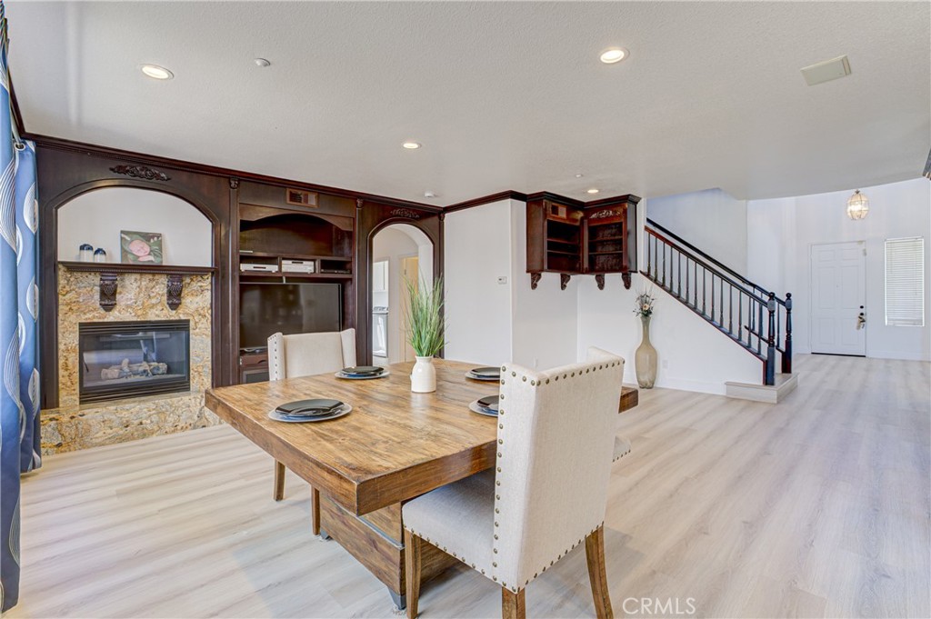 8034 Palm View Lane Riverside, CA 92508 - Photo 6 of 37