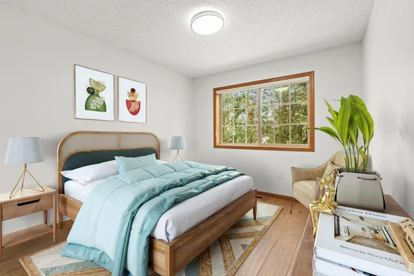 $380,000 | 27765 Woodland Drive, Chisago City, MN 55013