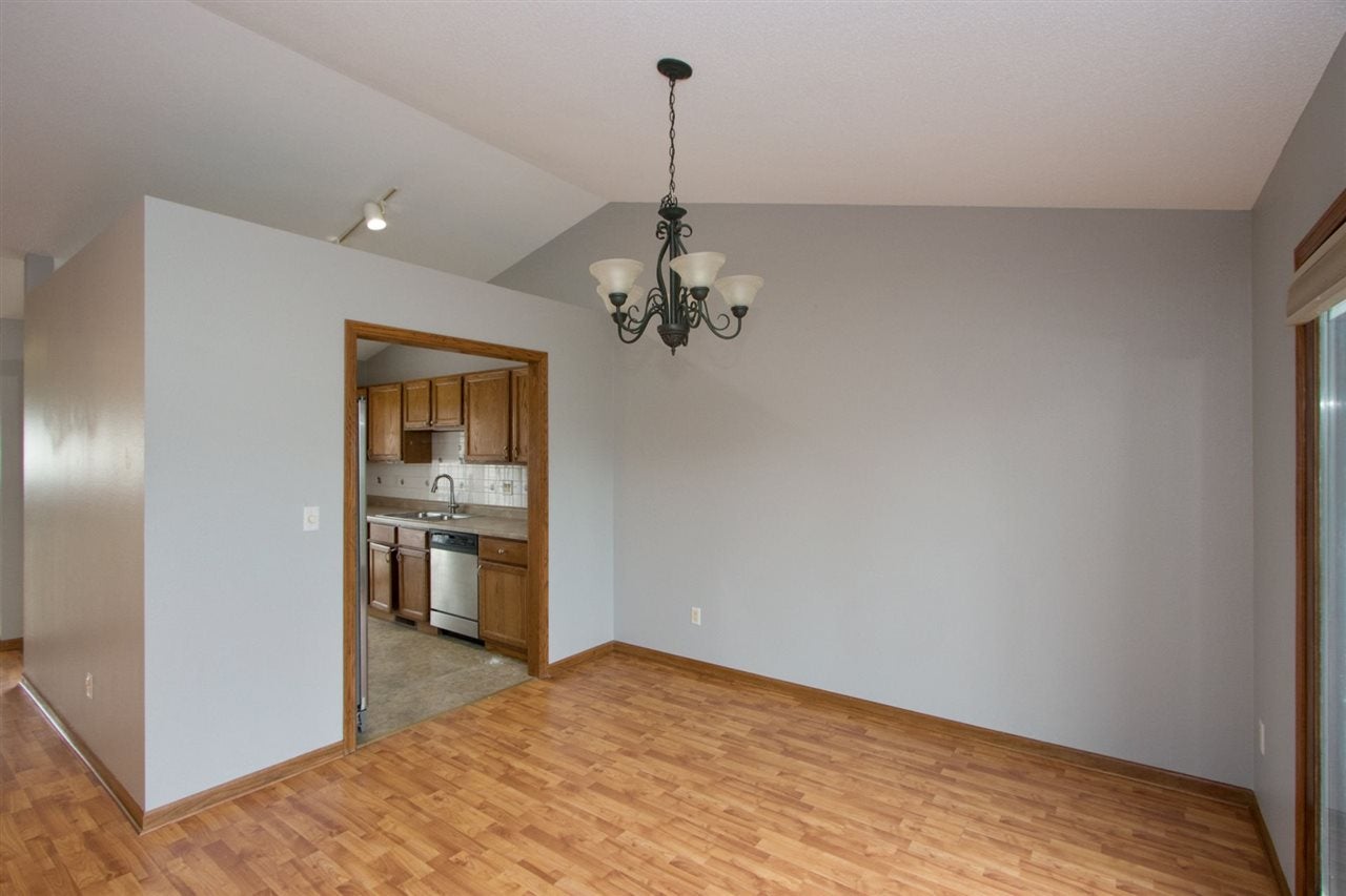 1327 Coll Drive Iowa City, IA 52246 - Photo 9 of 23 Gallery Image 9