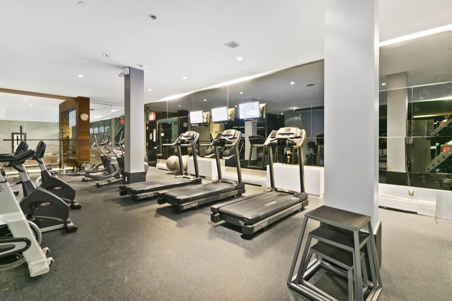 100 Maspeth Avenue, Unit 6L Brooklyn, NY 11211 - Photo 16 of 21