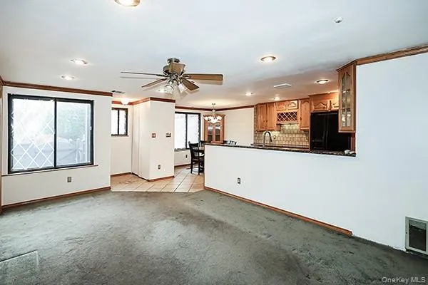 $385,000 | 603 Blue Ridge Drive, Medford, NY 11763