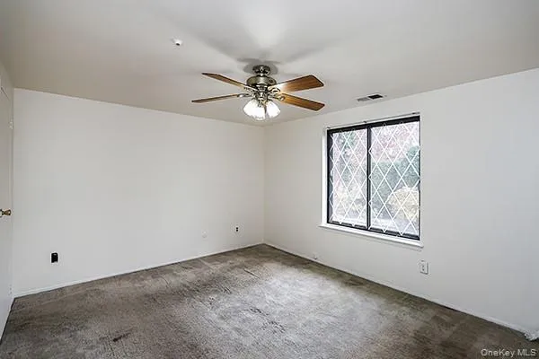 $395,000 | 603 Blue Ridge Drive, Medford, NY 11763