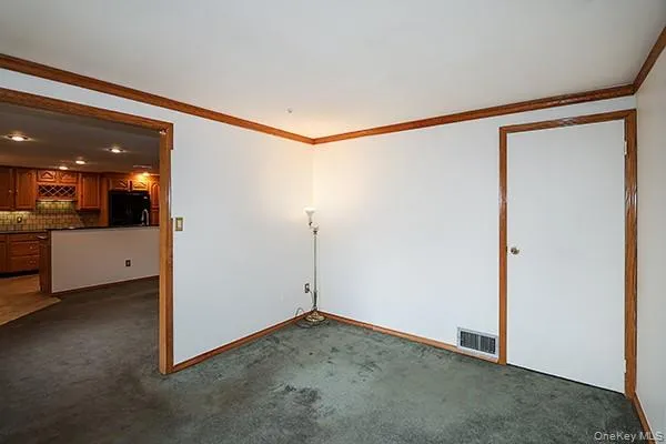 $385,000 | 603 Blue Ridge Drive, Medford, NY 11763