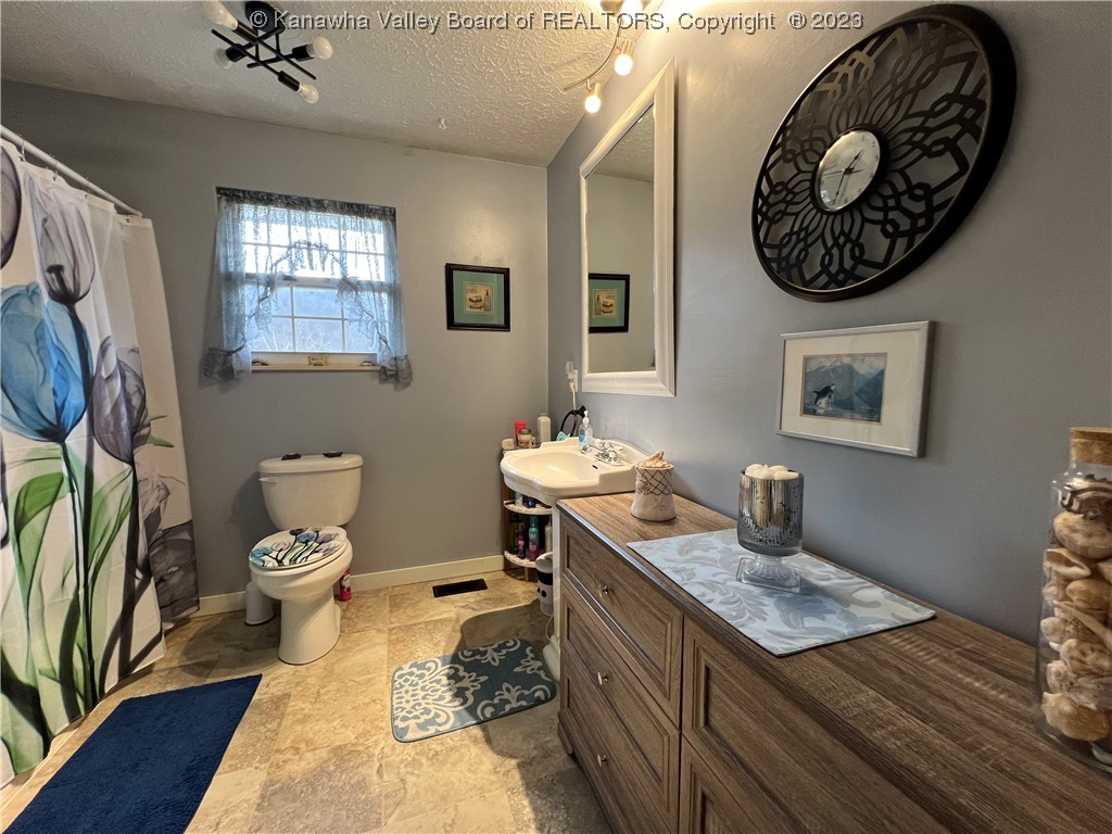 222 Reedyville Road Spencer, WV 25276 - Photo 25 of 33 Gallery Image 25