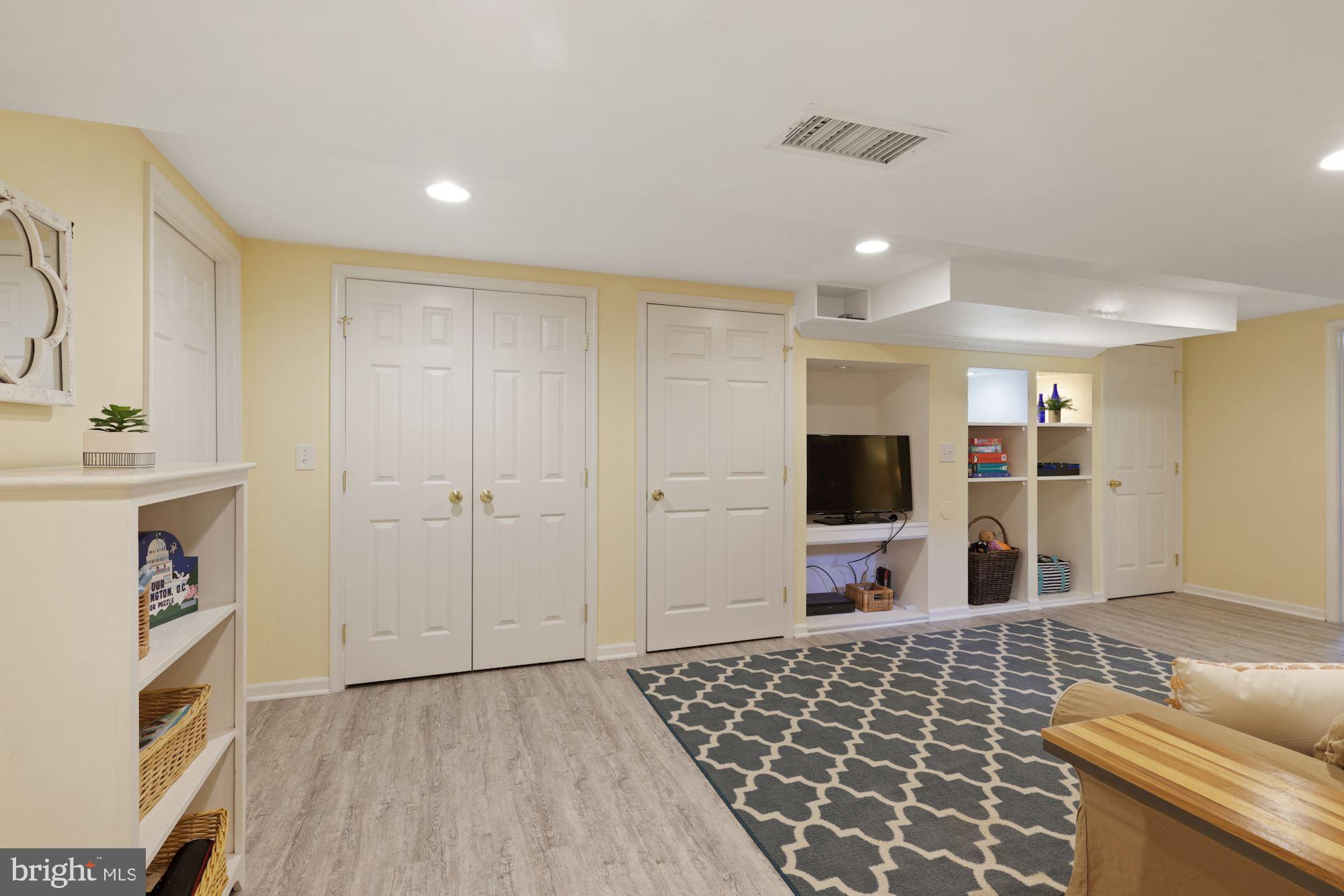 10503 Insley Street Silver Spring, MD 20902 - Photo 43 of 58 Gallery Image 43