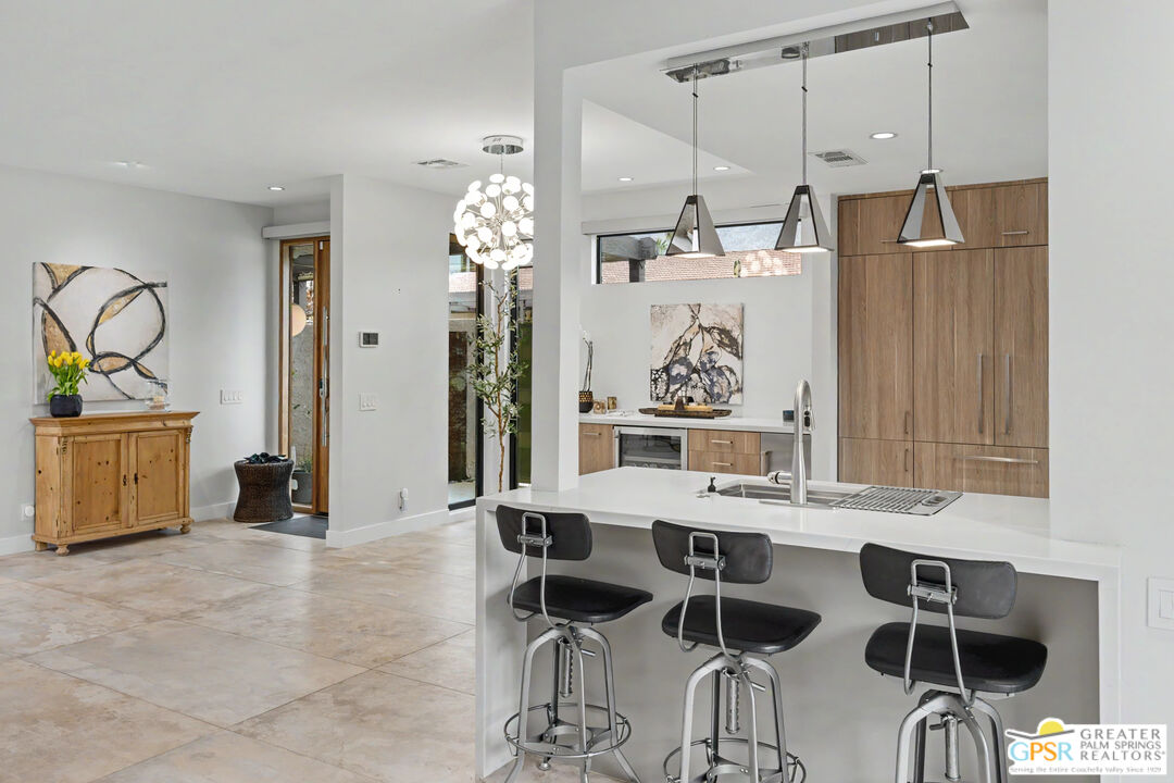 1310 East Andreas Road Palm Springs, CA 92262 - Photo 17 of 55