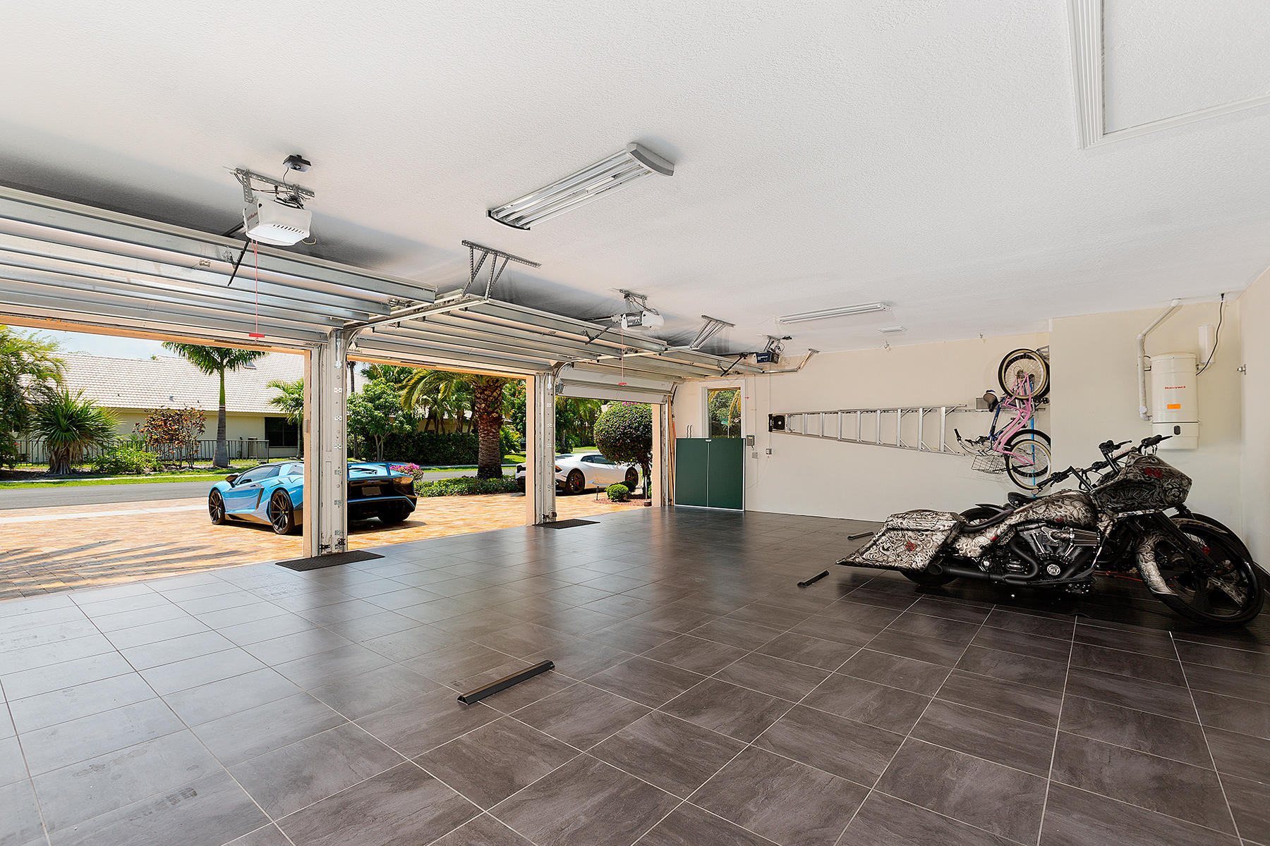 1612 Southwest 19th Avenue Boca Raton, FL 33486 - Photo 40 of 44