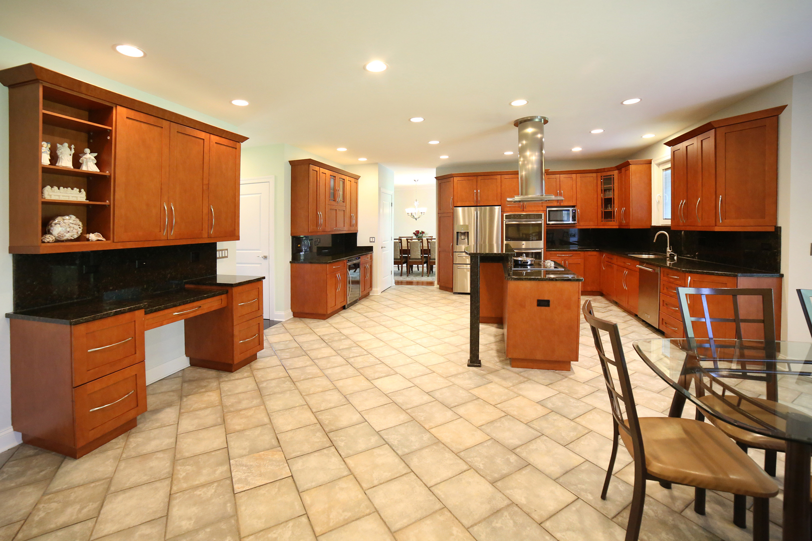 389 South Quentin Road Palatine, IL 60067 - Photo 7 of 42