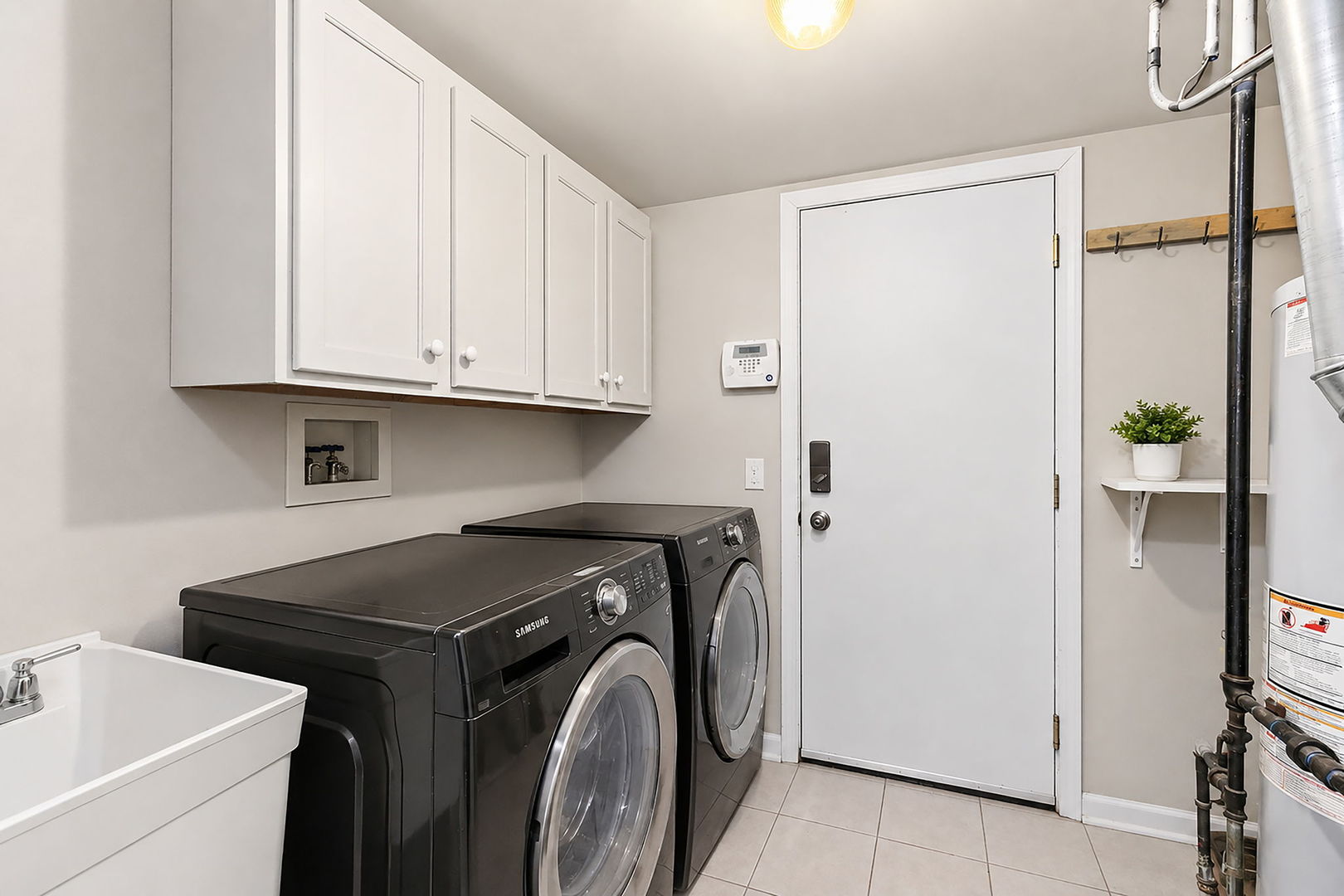 1248 Coldspring Road Elgin, IL 60120 - Photo 15 of 19