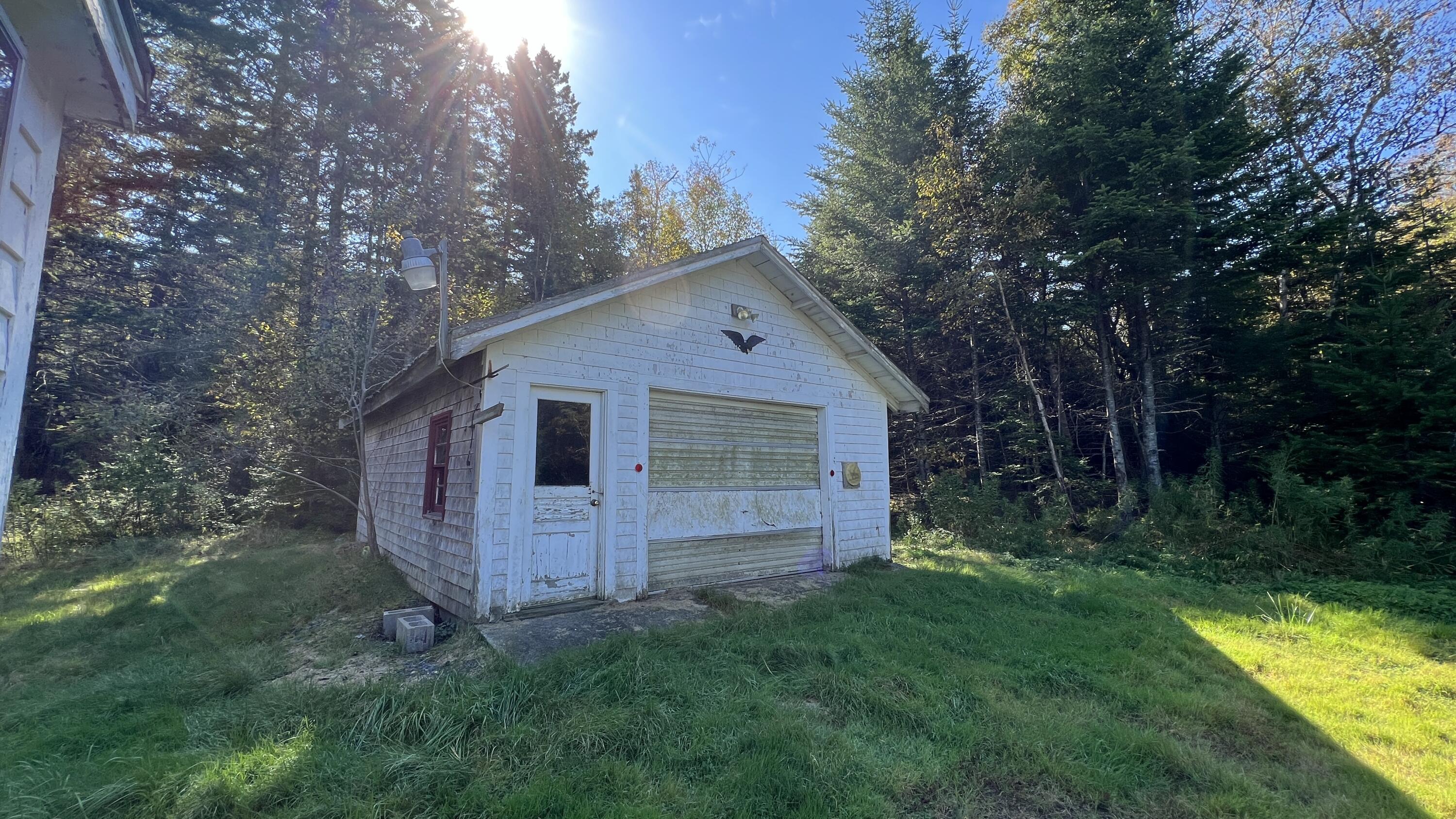 25 Smokehouse Road Lubec, ME 04652 - Photo 3 of 15 IMG_2075