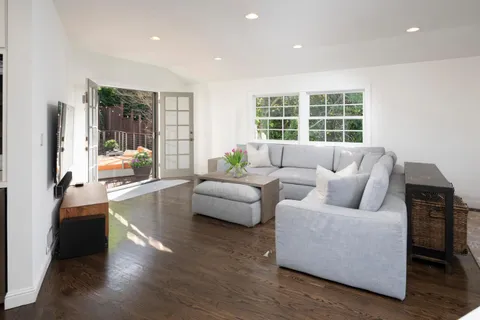 $5,875,000 | 973 Baileyana Road, Hillsborough, CA 94010