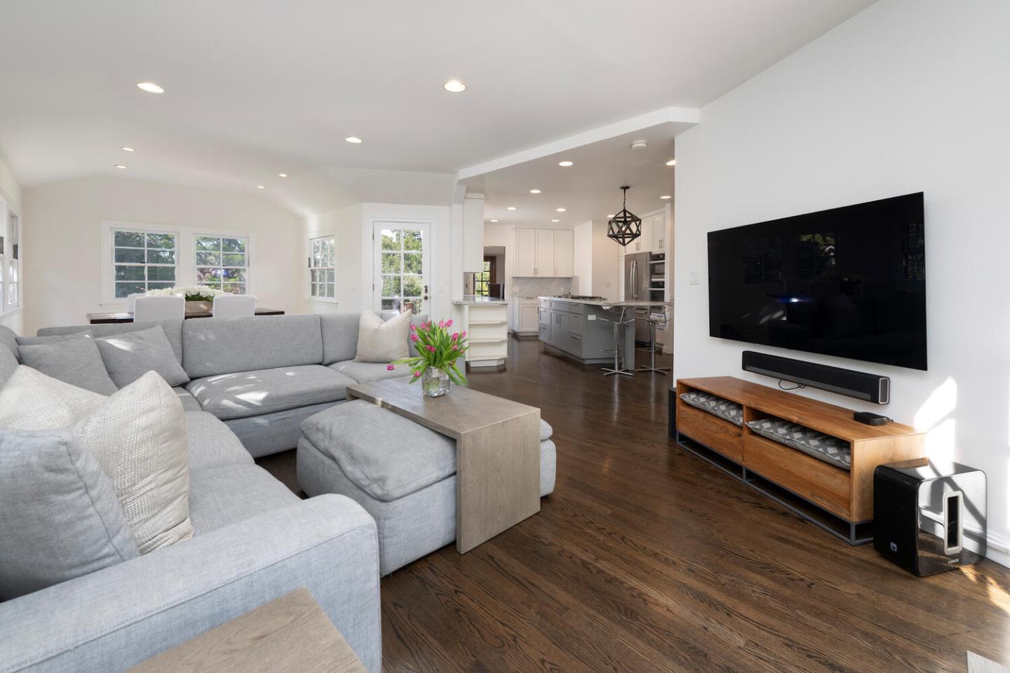 973 Baileyana Road Hillsborough, CA 94010 - Photo 20 of 47