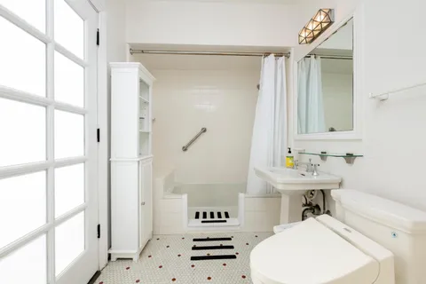 $5,875,000 | 973 Baileyana Road, Hillsborough, CA 94010