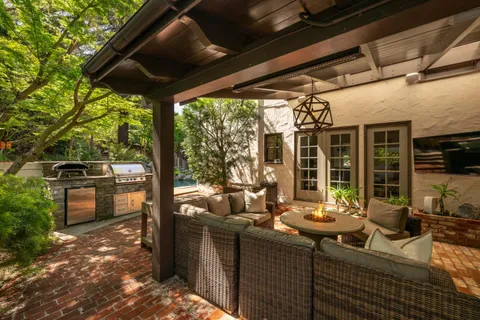 $5,875,000 | 973 Baileyana Road, Hillsborough, CA 94010