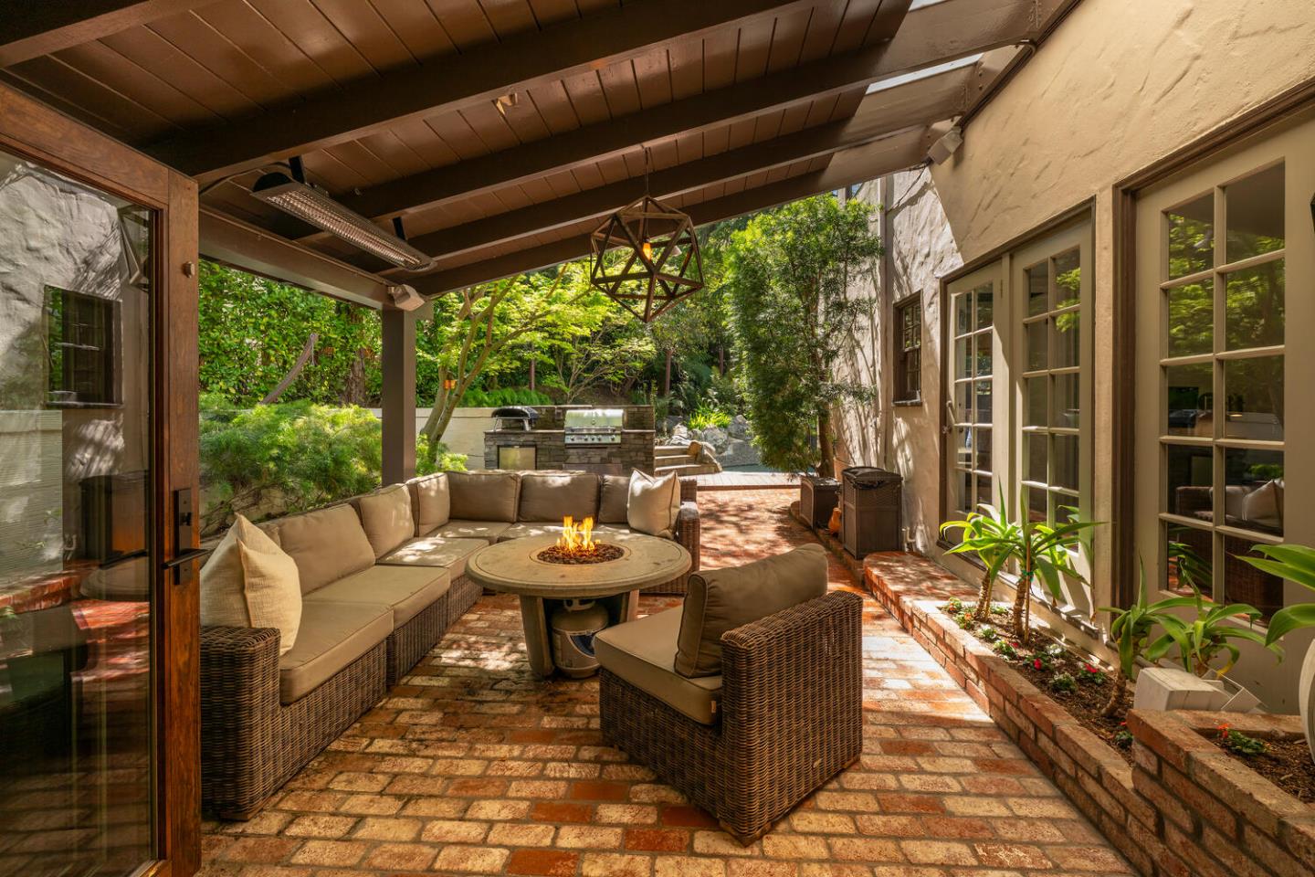 973 Baileyana Road Hillsborough, CA 94010 - Photo 34 of 47