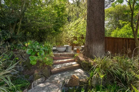 $5,875,000 | 973 Baileyana Road, Hillsborough, CA 94010