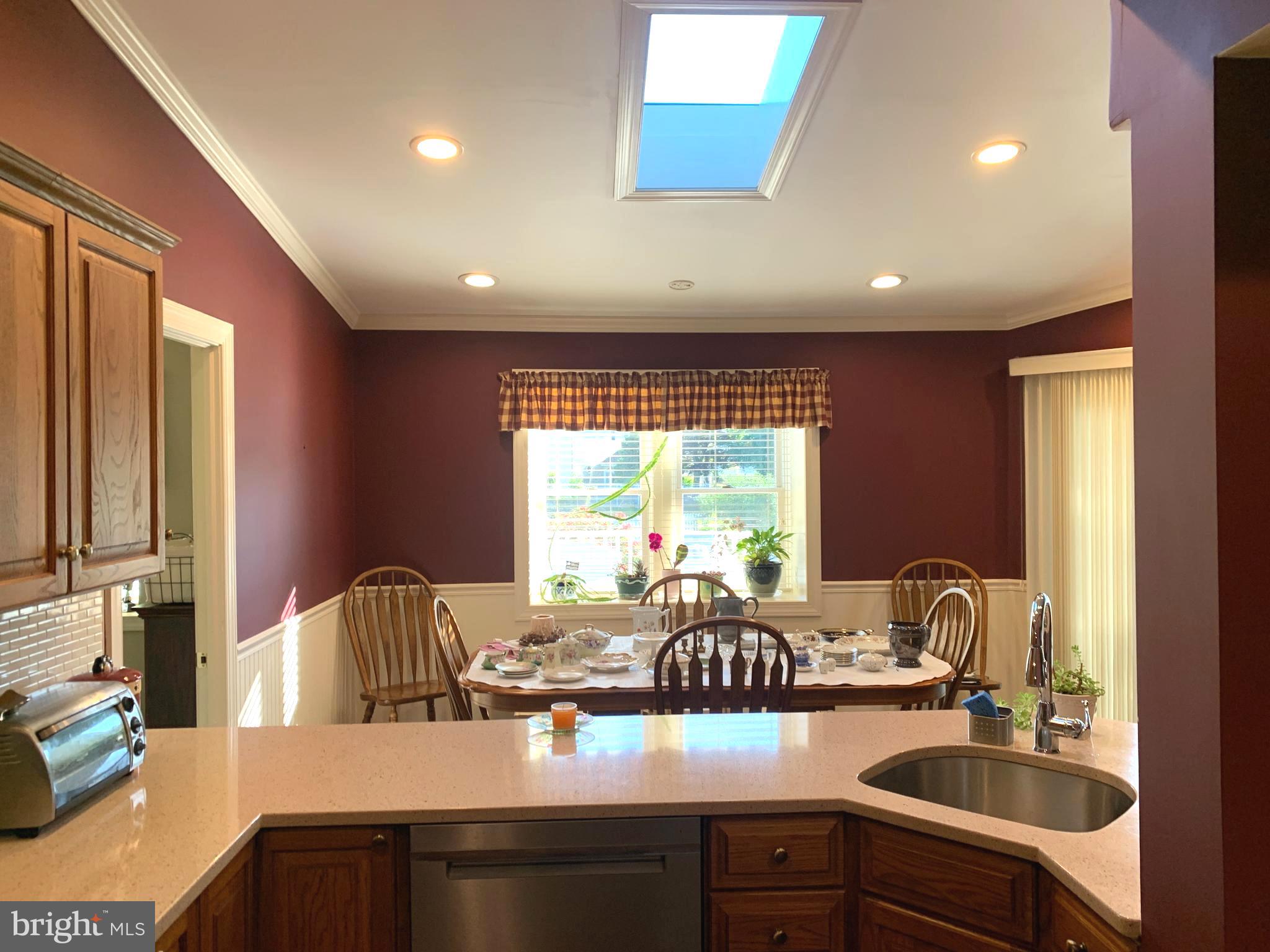 12 Paddock Circle Horsham, PA 19044 - Photo 13 of 40 Kitchen