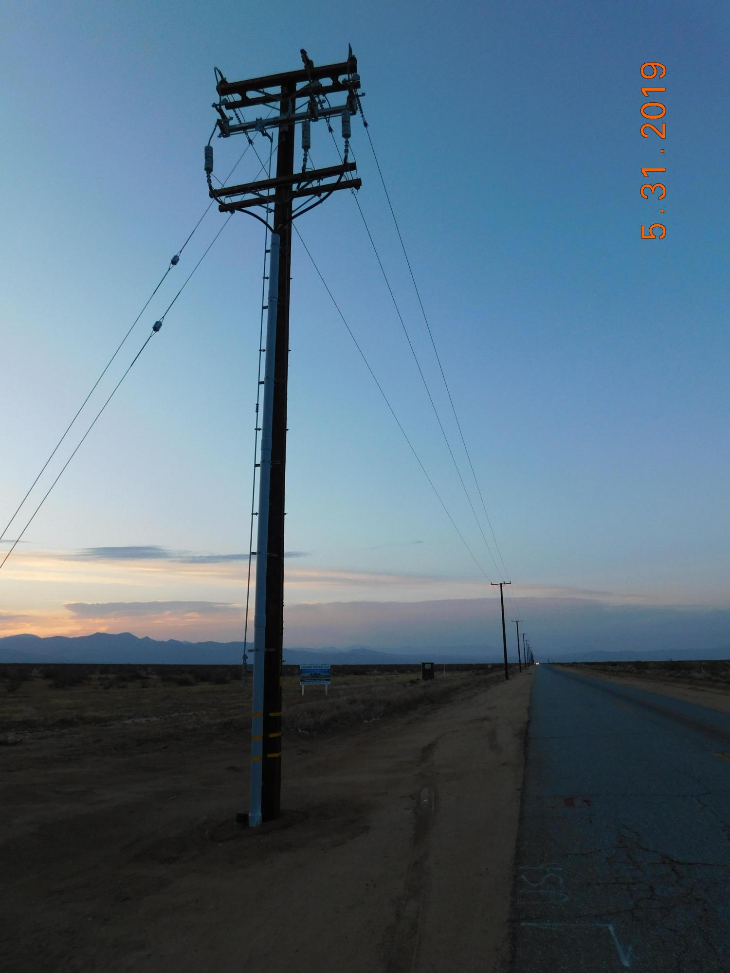 Neuralia Road California City, CA 93505 - Photo 2 of 10 a bathroom with a shower